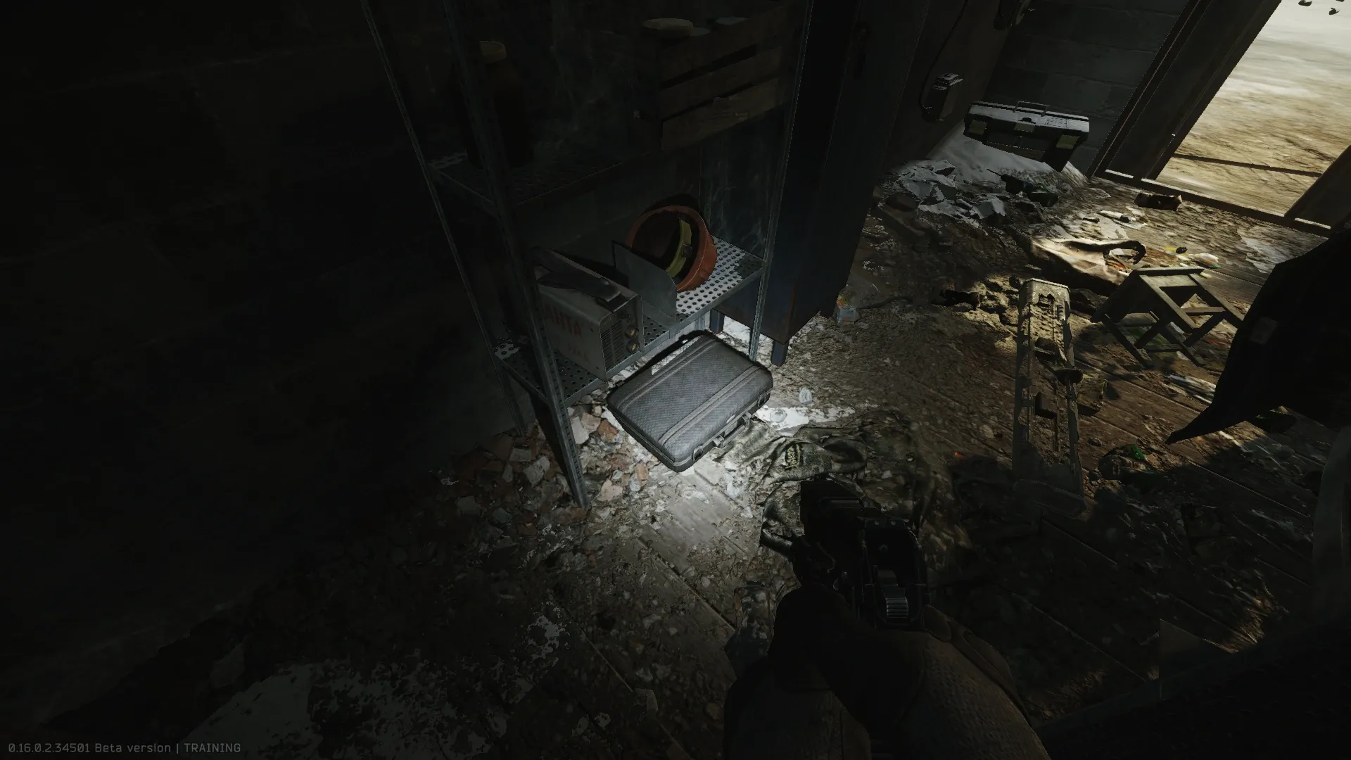 Second spawn on the ground below the shelf