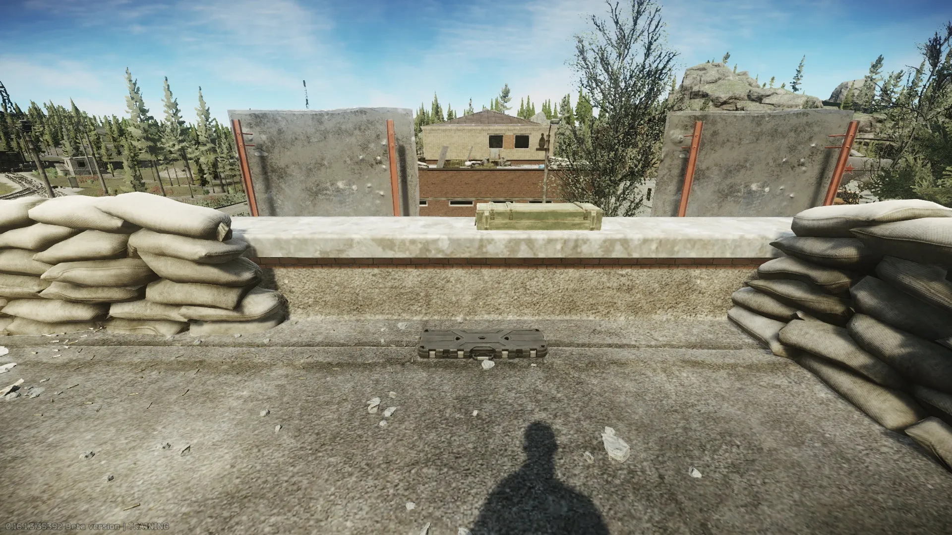 Fourth case spawn on the ground facing east