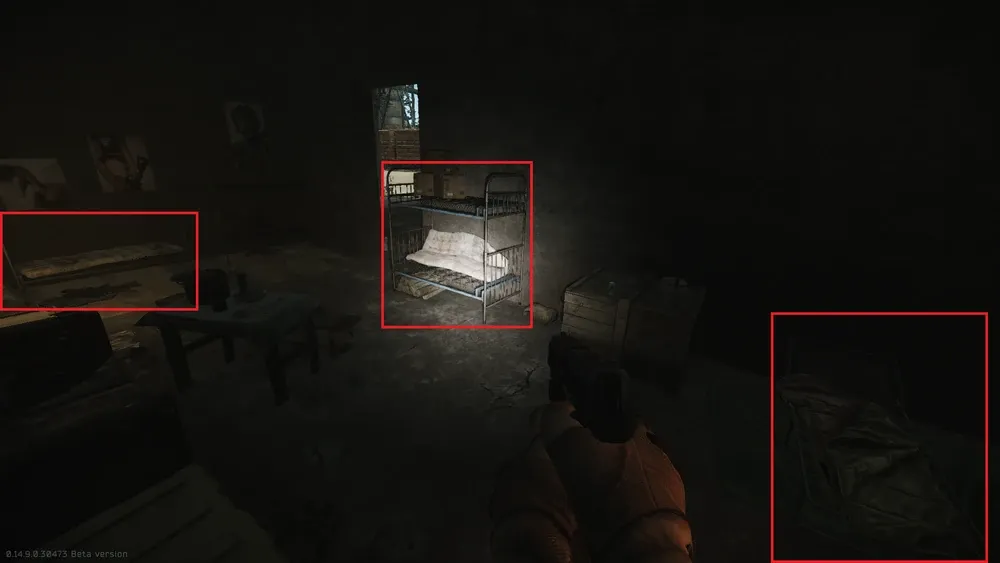 Middle room beds