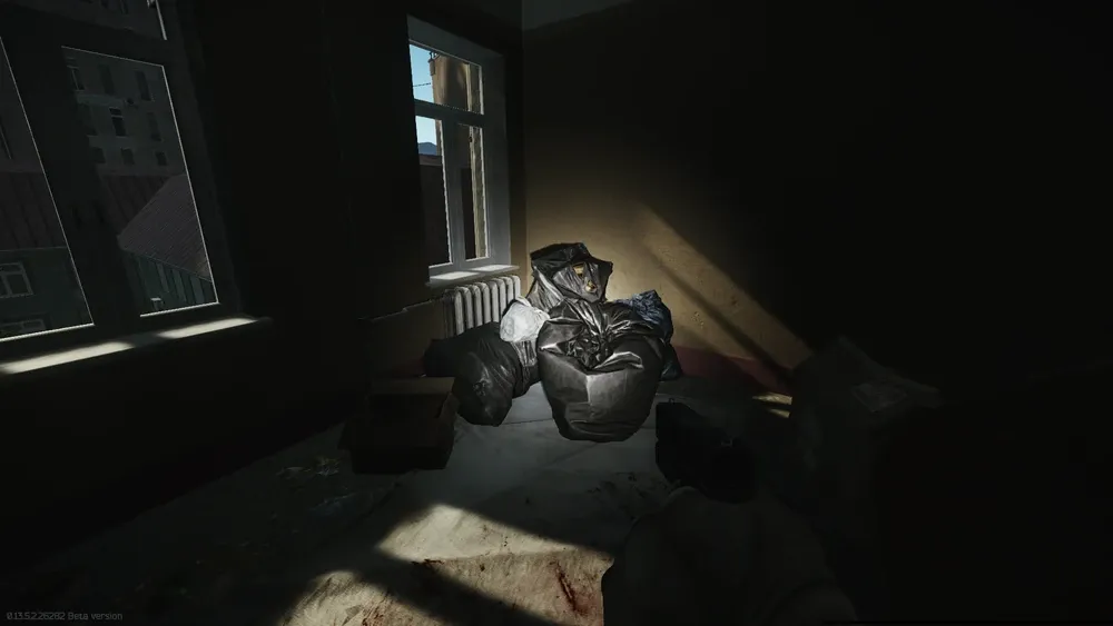 Second placement location at the trash bags in the staircase on the fourth floor